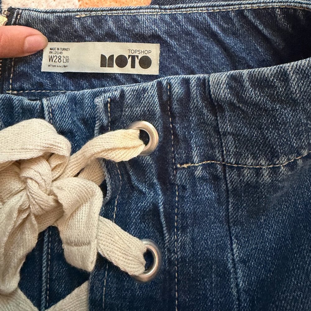 Topshop MOTO lace up denim jeans - Picture 3 of 9